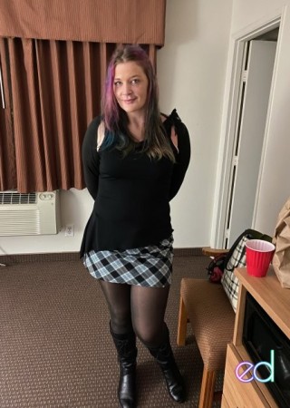 Vancouver | Escort Gray-36-1490202-photo-1