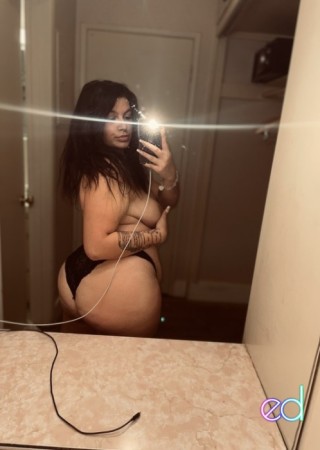 Orange | Escort Demirosee-22-1496456-photo-5