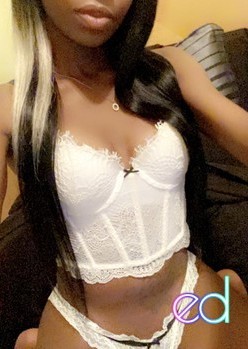 Richardson | Escort Funsizenadia-22-1489283-photo-5