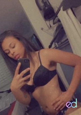 Racine | Escort Kaylee-23-1493659-photo-1