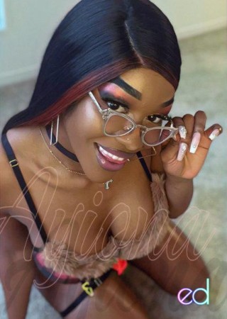Maine | Escort Ayiona-25-1515514-photo-4
