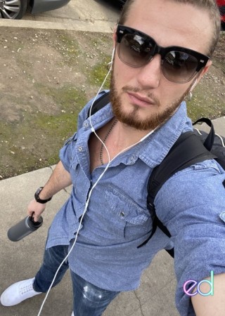 Sacramento | Escort Easte-26-1483222-photo-2