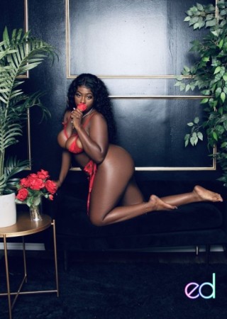 Rialto | Escort Shana-23-1489147-photo-5