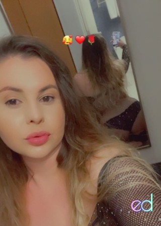 Perris | Escort Captivating Court-26-1496811-photo-1