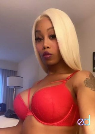 Lafayette | Escort Long Red-23-1489039-photo-4