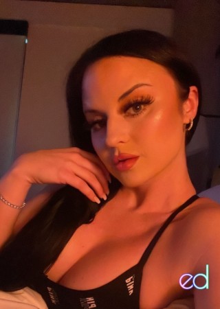 Burbank | Escort Lucy-26-1494272-photo-8