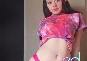 Lynn | Escort Grip-24-1491291-photo-2
