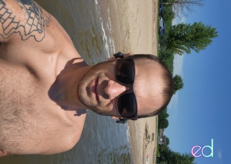 Davenport | Escort Pete-29-1483360-photo-1