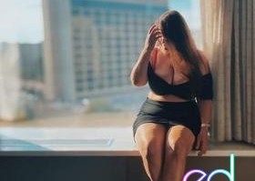 Lowell | Escort Taylor-42-1491121-photo-5